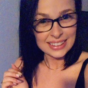 Meet your Posher, Amelia